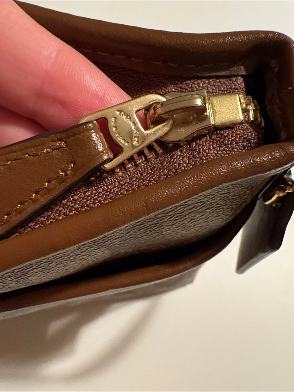 Coach Signature coated Canvas File Crossbody Bag purse tan brown excellent